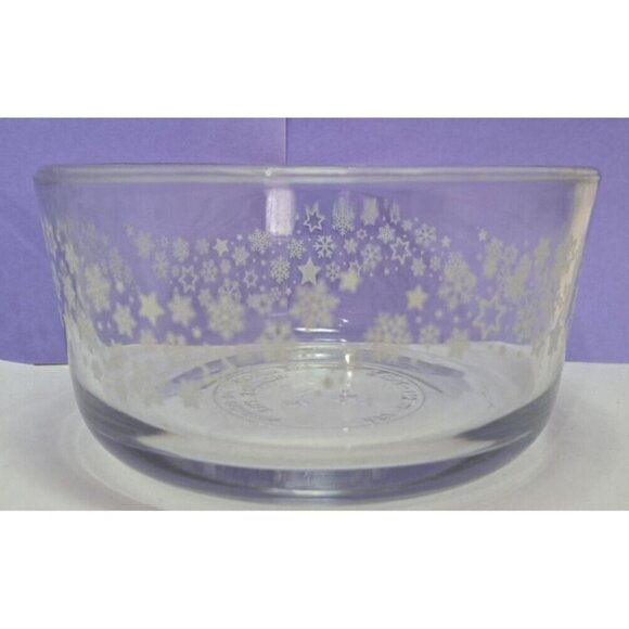 Anchor Hocking Set of 2 Snowflake Pattern Bowls 2-Cup & 4-Cup Capacity - Picture 10 of 11